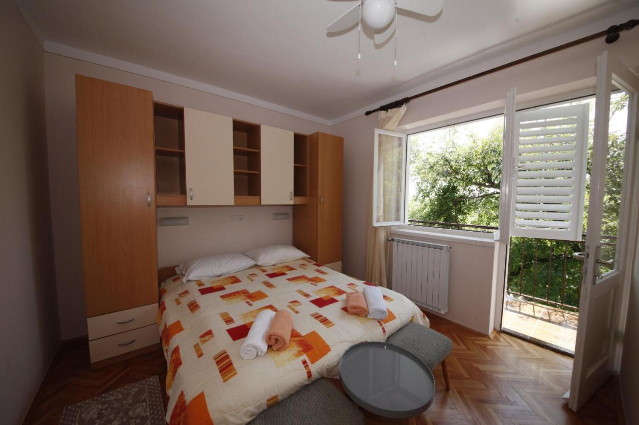 Apartments And Rooms By The Sea Banjol, Rab - 5077 Exterior photo
